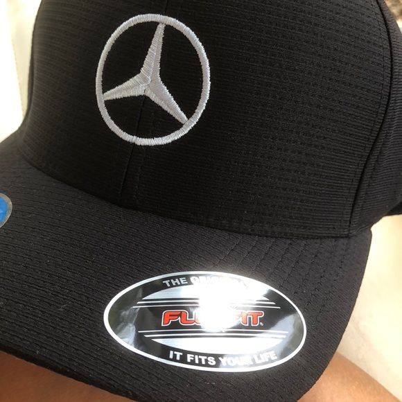 New Mercedes Benz Flex Fit Hat Cooldry 
